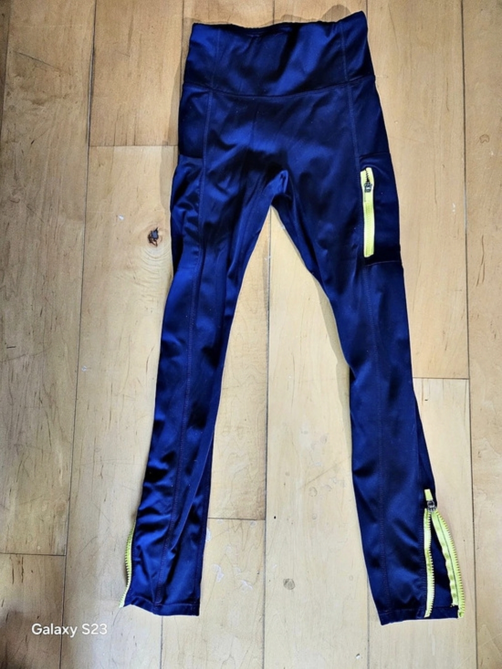 Fabletics Motion365 Ankle Zipper Leggings Blue With Yellow Contrast Zipper